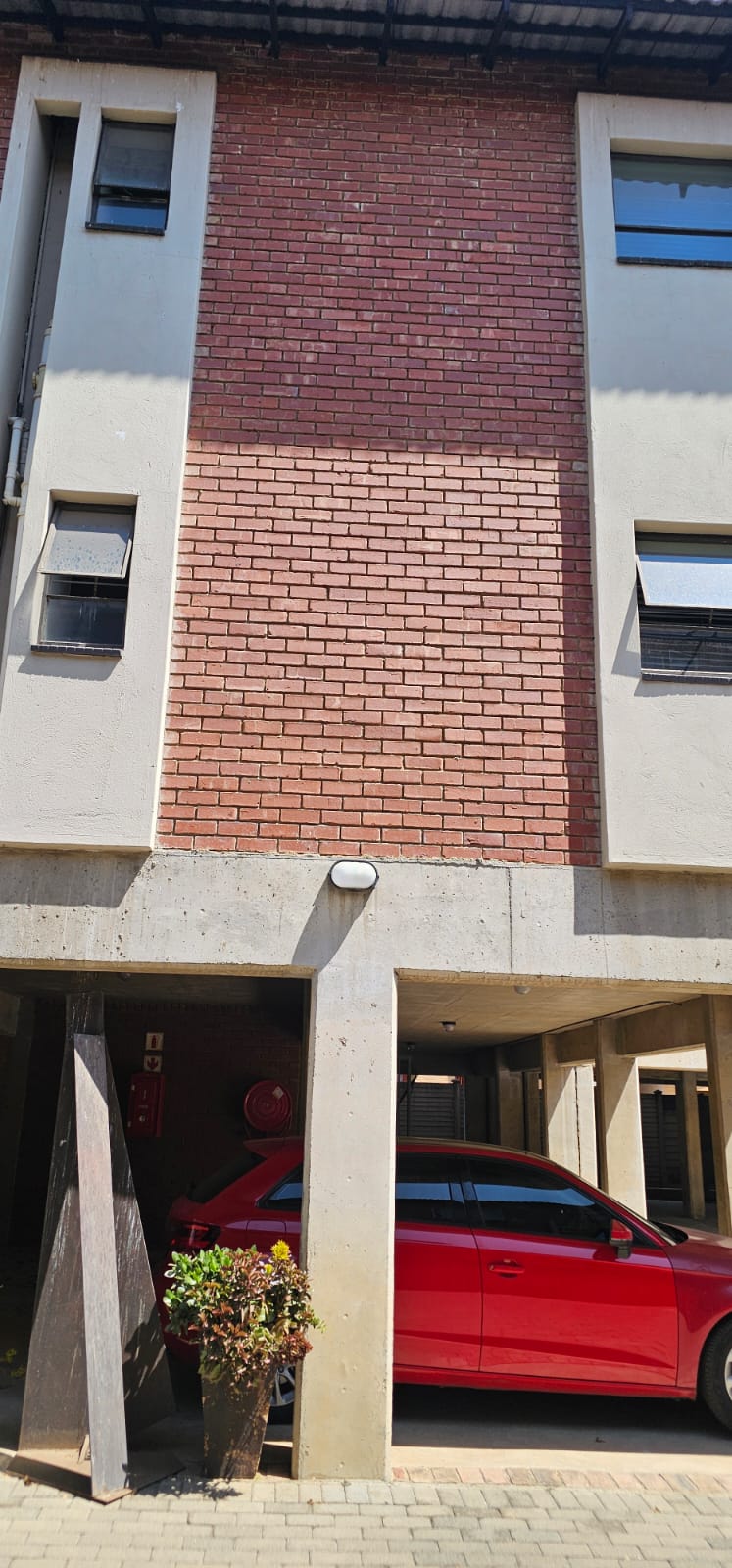 17 Bedroom Property for Sale in Rustenburg Central North West